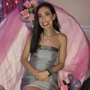 Meet your Posher, Stacey